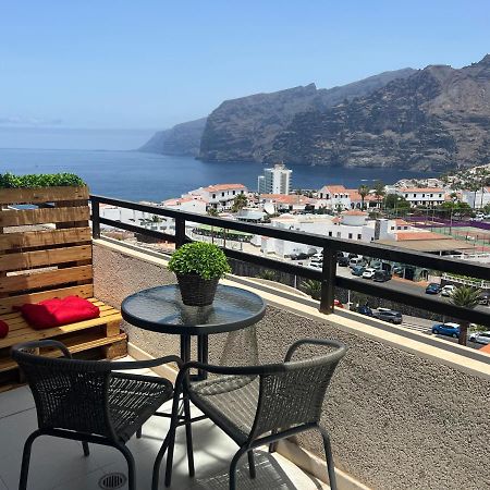 Studio With Fantastic Sea View In Los Gigantes Puerto de Santiago  Extérieur photo